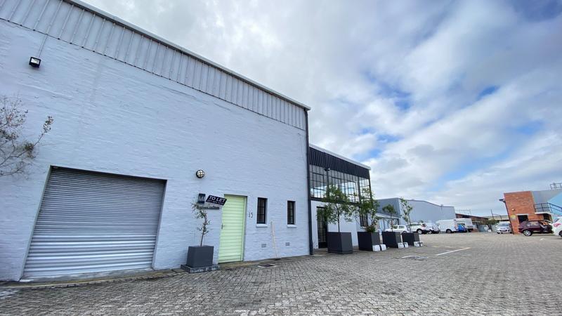 To Let commercial Property for Rent in Maitland Western Cape